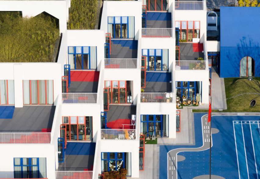 West Coast Kindergarten by CLOU Architects