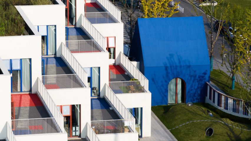 West Coast Kindergarten by CLOU Architects