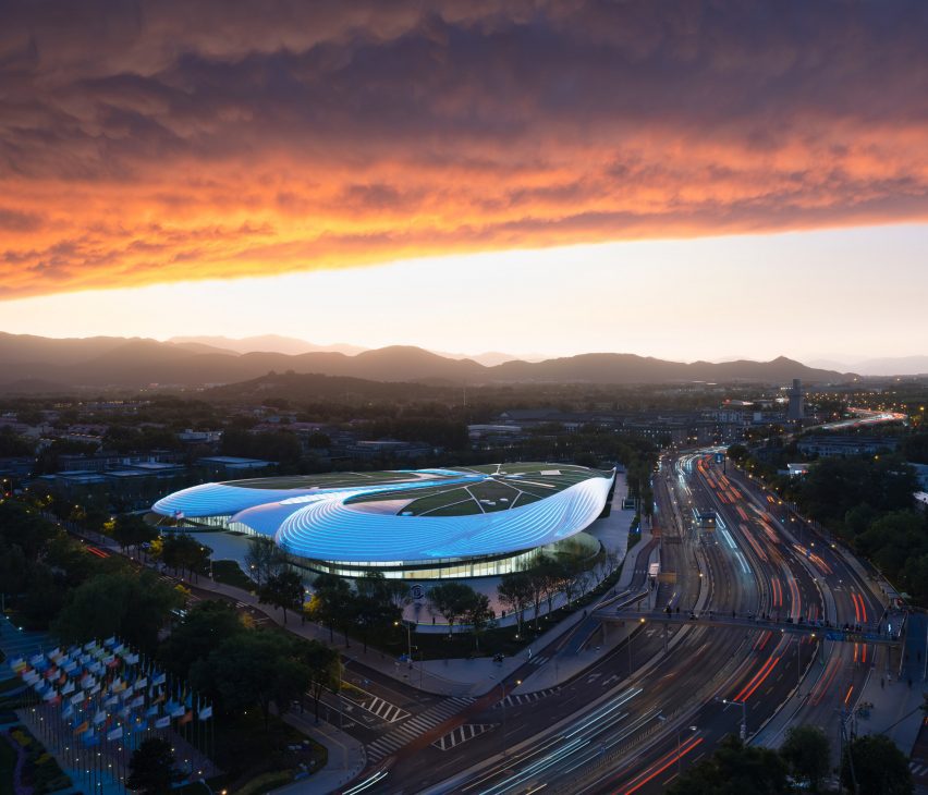 Conference centre in Beijing by MAD