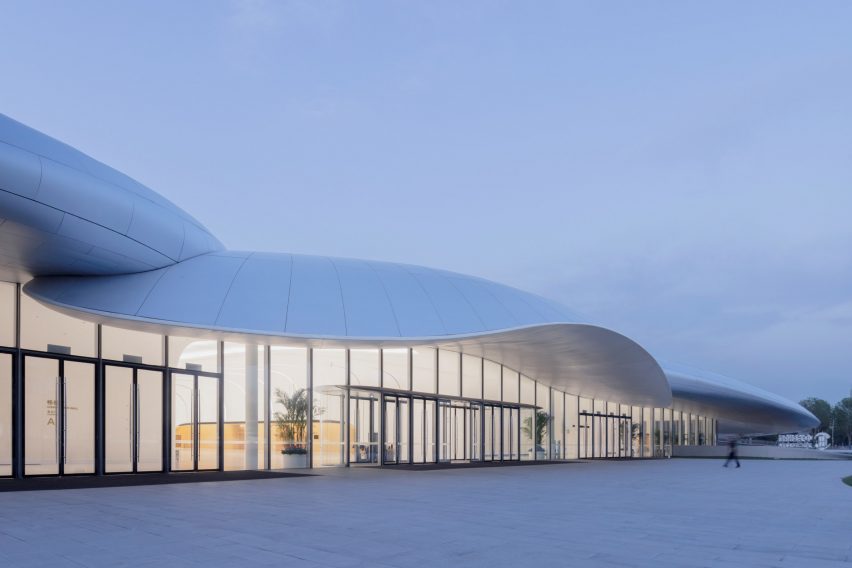 ZGC International Innovation Center in Beijing by MAD