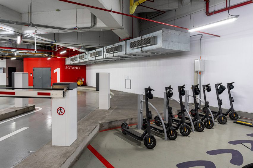 Garage of Atrio