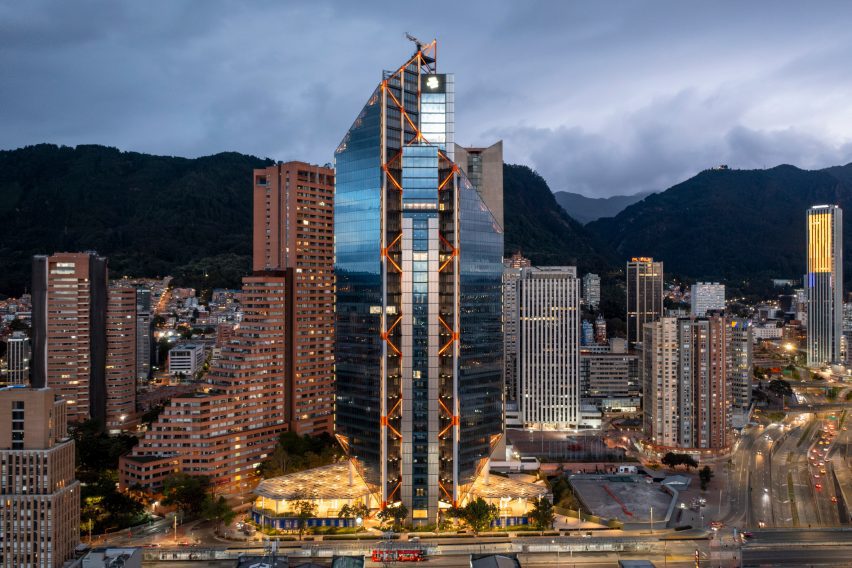 Atrio exterior in the evening