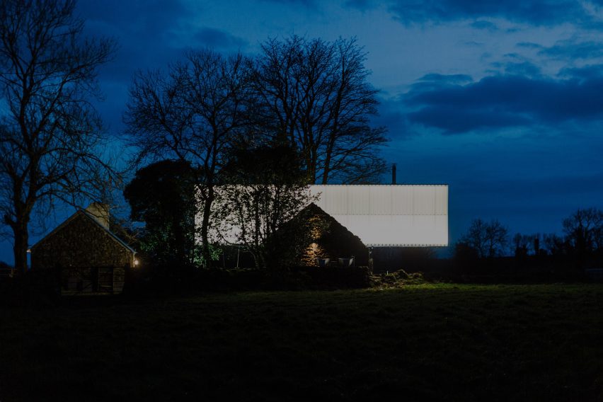 Barneys Ruin by Patrick Bradley Architects