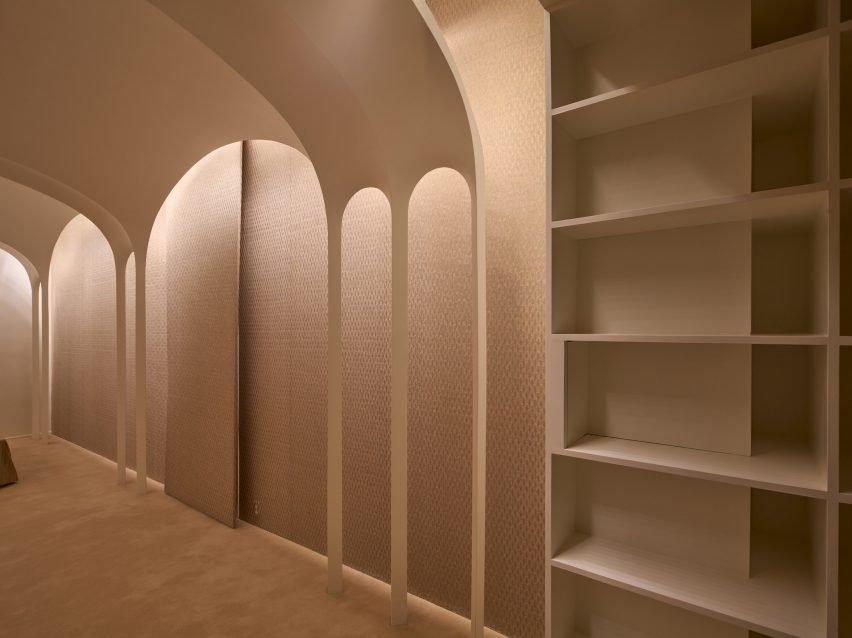 Arches in room