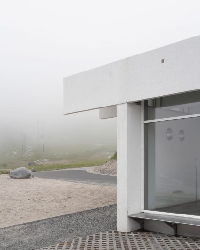 Brunstranda Service Building by Jørgen Tandberg Architecture and Vatn Architecture
