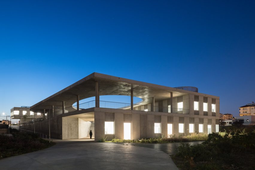 Carcavelos Health Complex by Simão Botlelho, Studio-J and Duoma