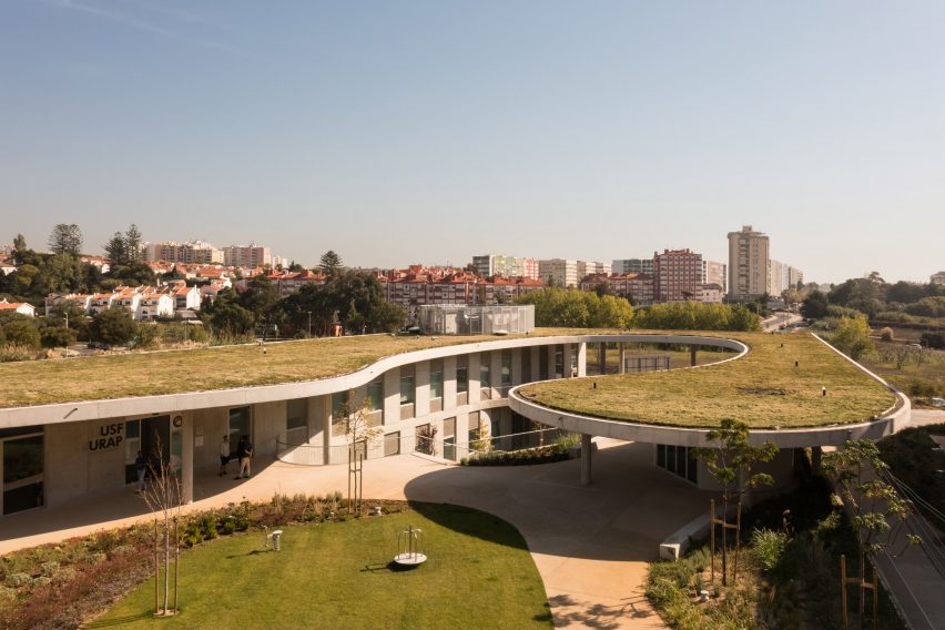 Carcavelos Health Complex by Simão Botlelho, Studio-J and Duoma