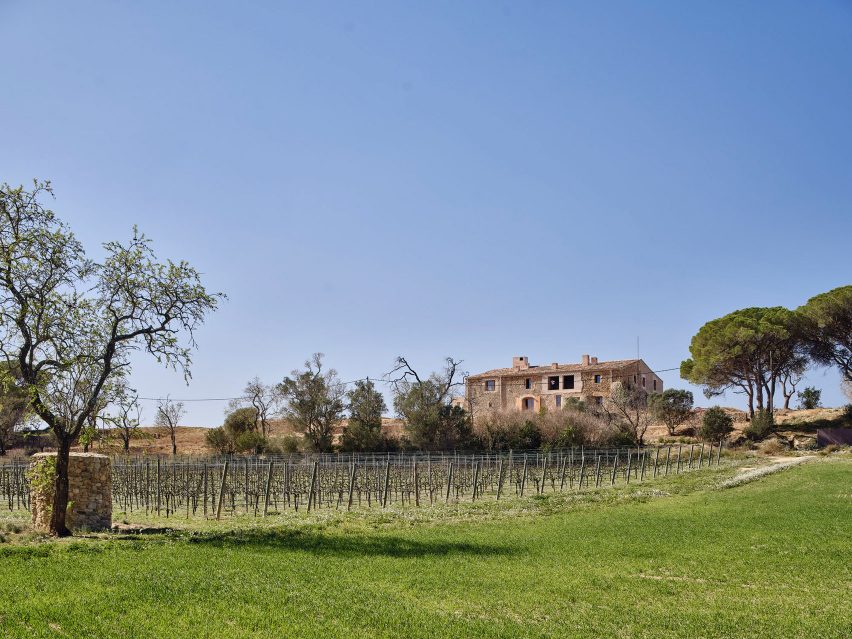 Casa 1627 by H Arquitectes