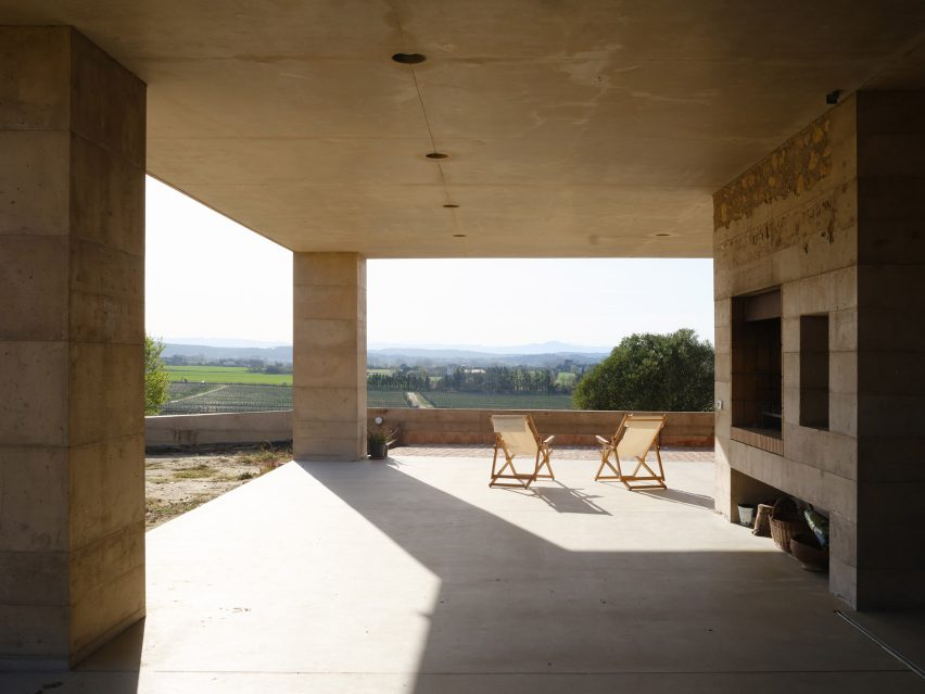 Casa 1627 by H Arquitectes