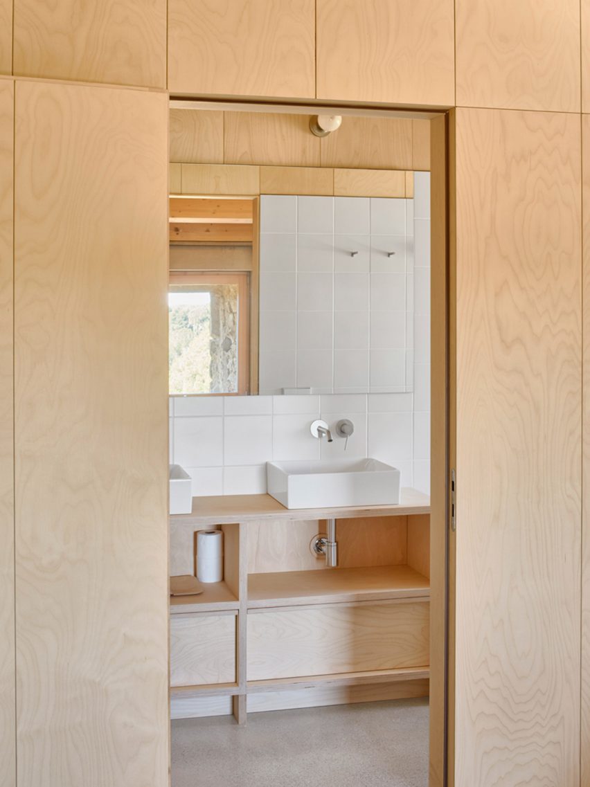 Casa 1627 by H Arquitectes