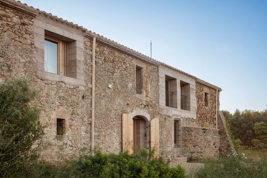 Casa 1627 by H Arquitectes
