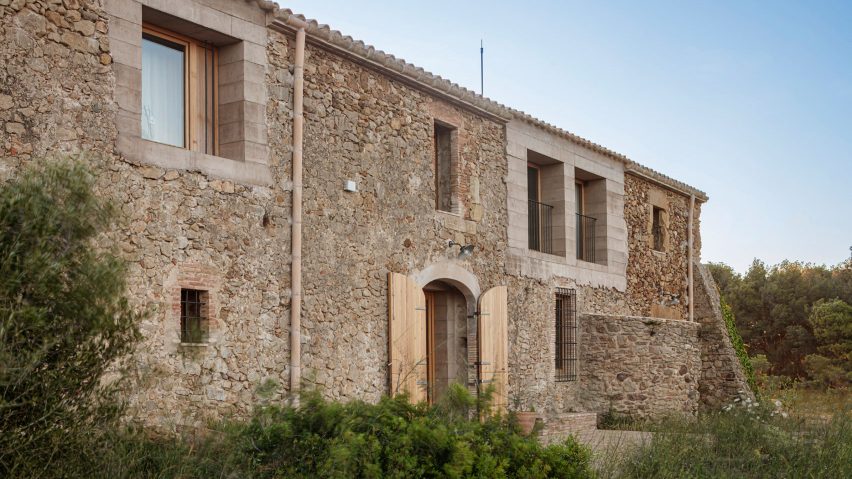 Casa 1627 by H Arquitectes