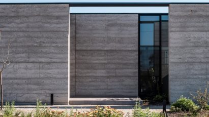 Rammed earth concrete walls