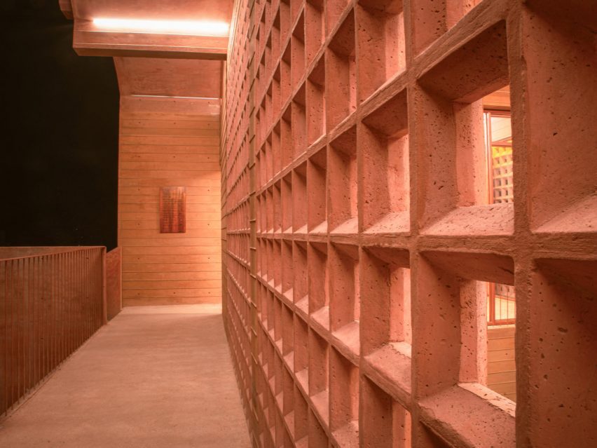 Red brick screen