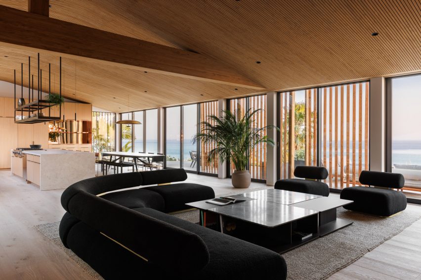 Cliffside Modern House by Sophie Goineau