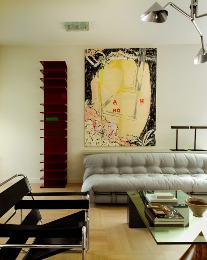 The living room in Collectors Home by DAB Studio