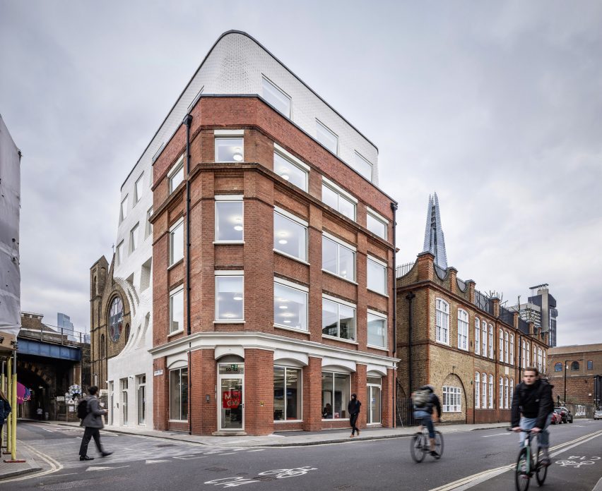 The Scoop office building by Corstorphine & Wright