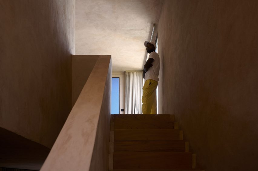 Dot.Ateliers Ogbojo by DeRoché Strohmayer