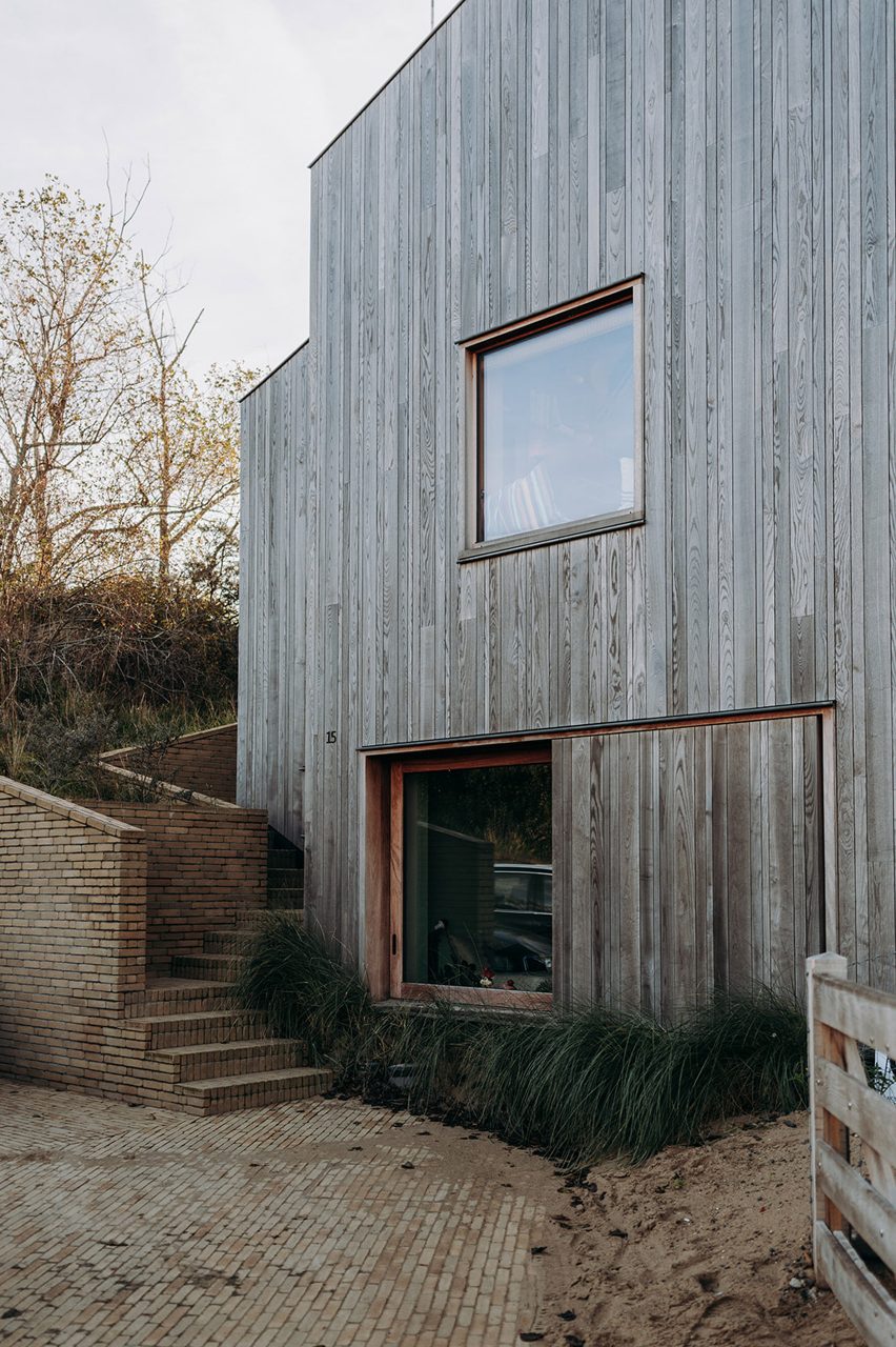 Dune House by OYO