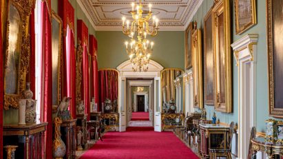 East wing renovation in Buckingham Palace