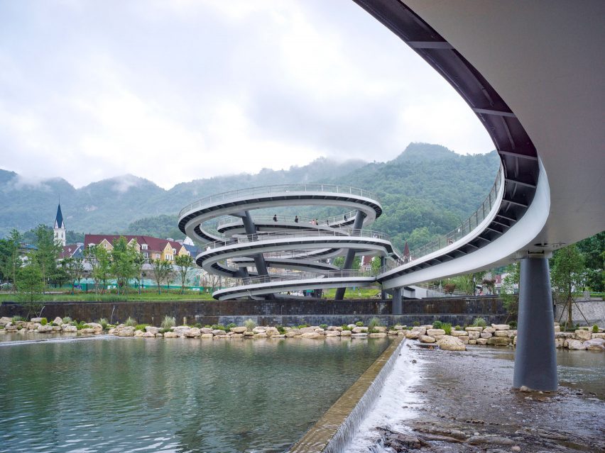 G Clef Bridge by ZZHK