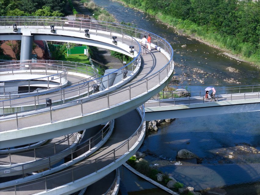 G Clef Bridge by ZZHK