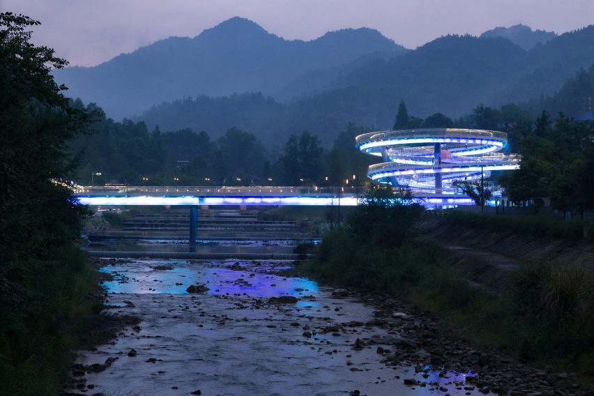 G Clef Bridge by ZZHK