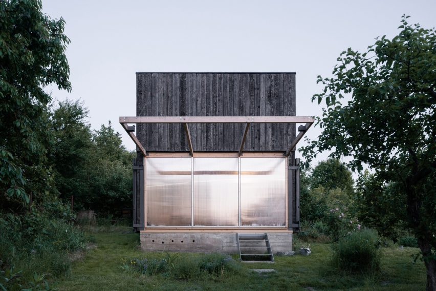 Garden Pavilion by Byró Architekti