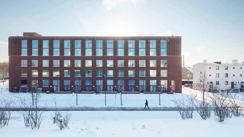 Miller Apartment Building by Martens Willems & Humblé Architecten