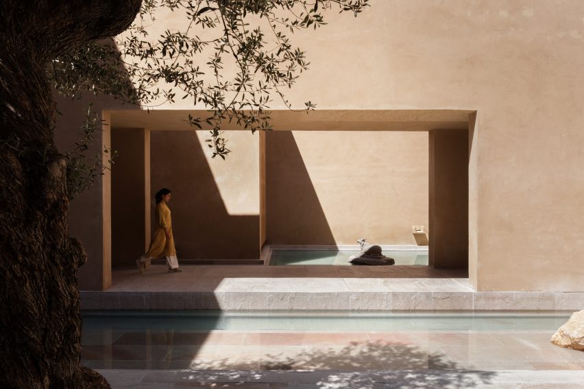 House of Courtyards by Studio VDGA