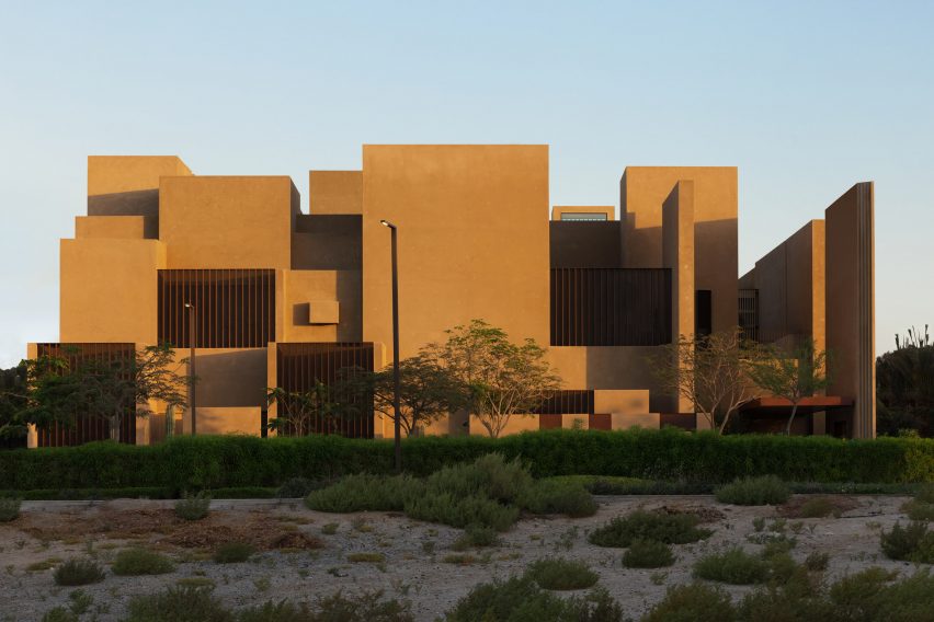 House of Courtyards by Studio VDGA