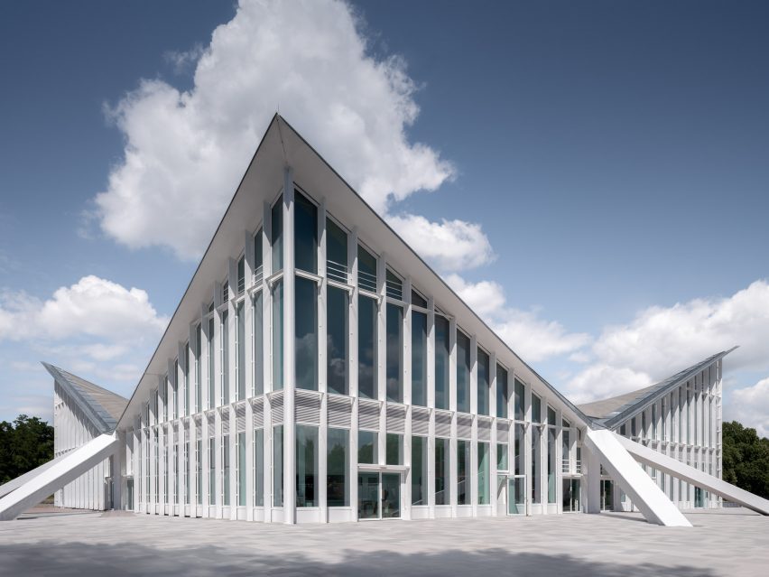 The Hyparschale Magdeburg refurbishment by GMP Architekten