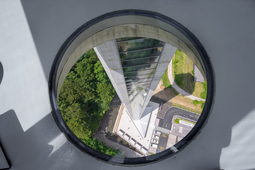 Kristal Observation Tower by Korpnik Produkcija