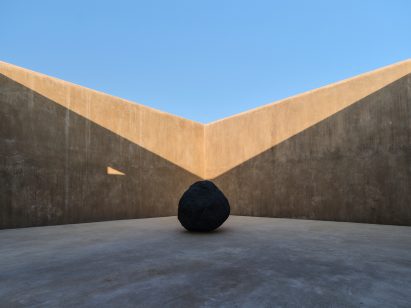 Kimsooja art in Meridiano