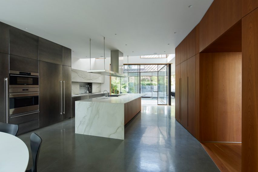 Mesh House by Alison Brooks Architects