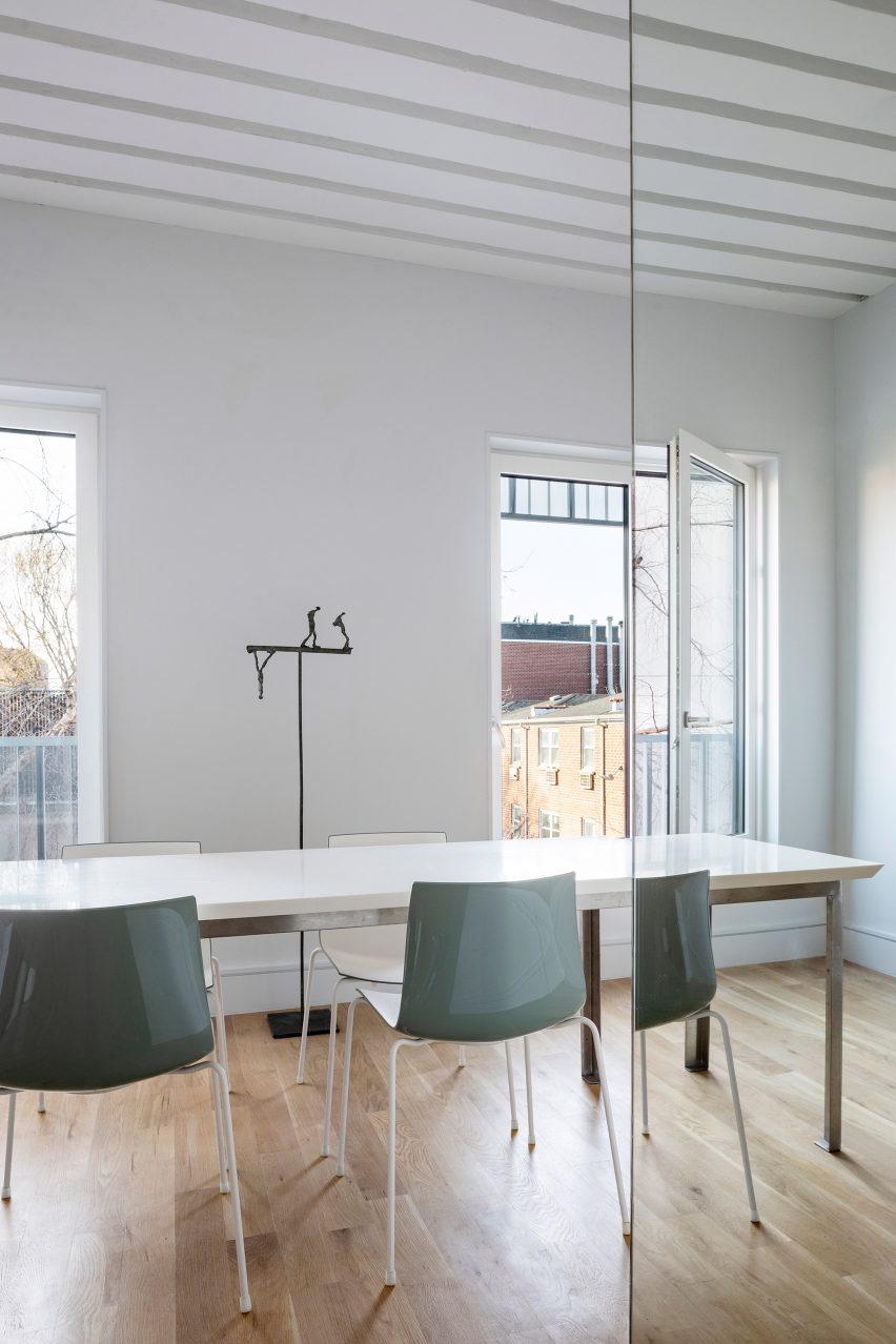 Extension to living area
