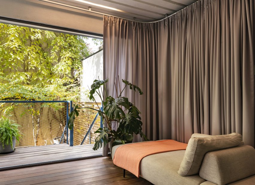 Curtain enclosing terrace