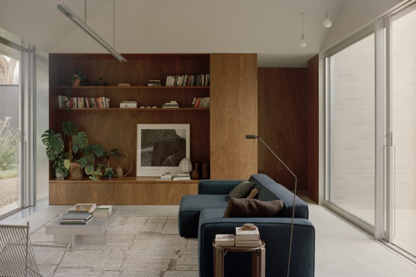Naples Street House by Edition Office