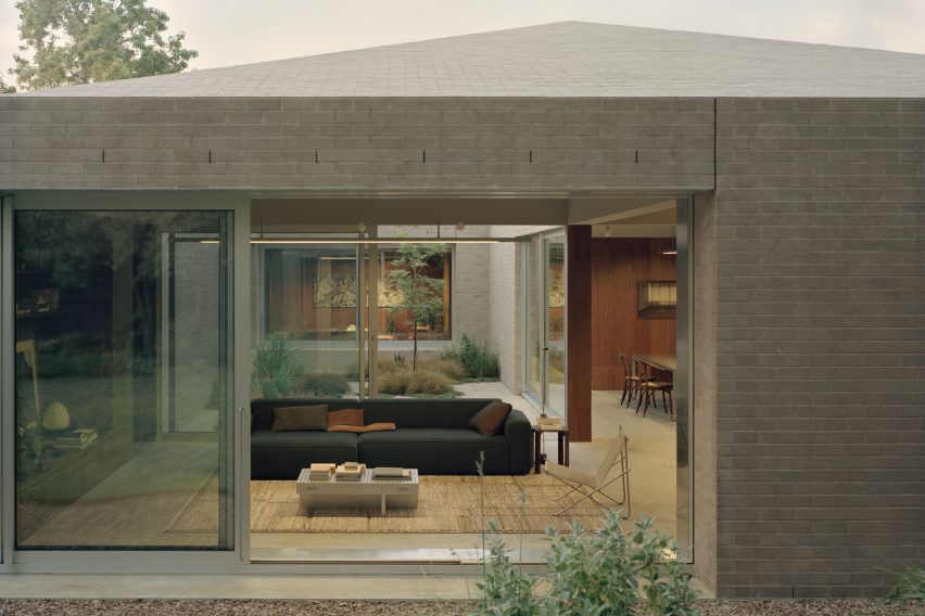 Naples Street House by Edition Office
