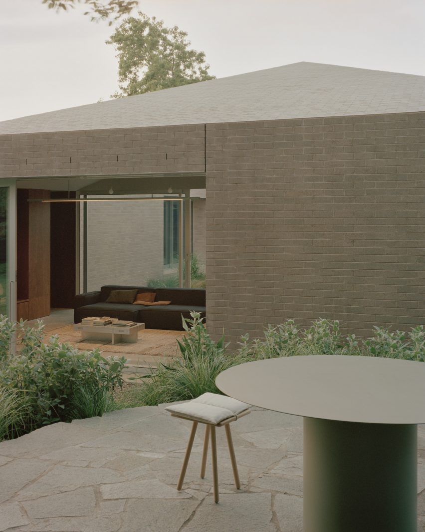 Naples Street House by Edition Office