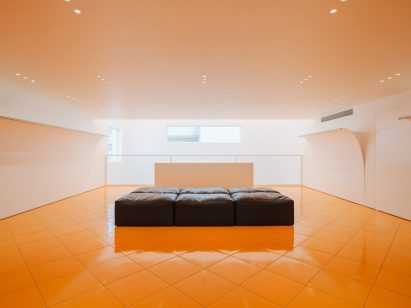 Seating area of Nice Rice by Say Architects