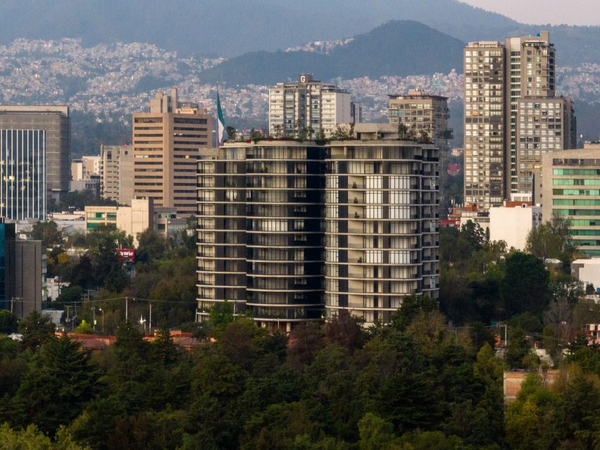 Curved building in Mexico City