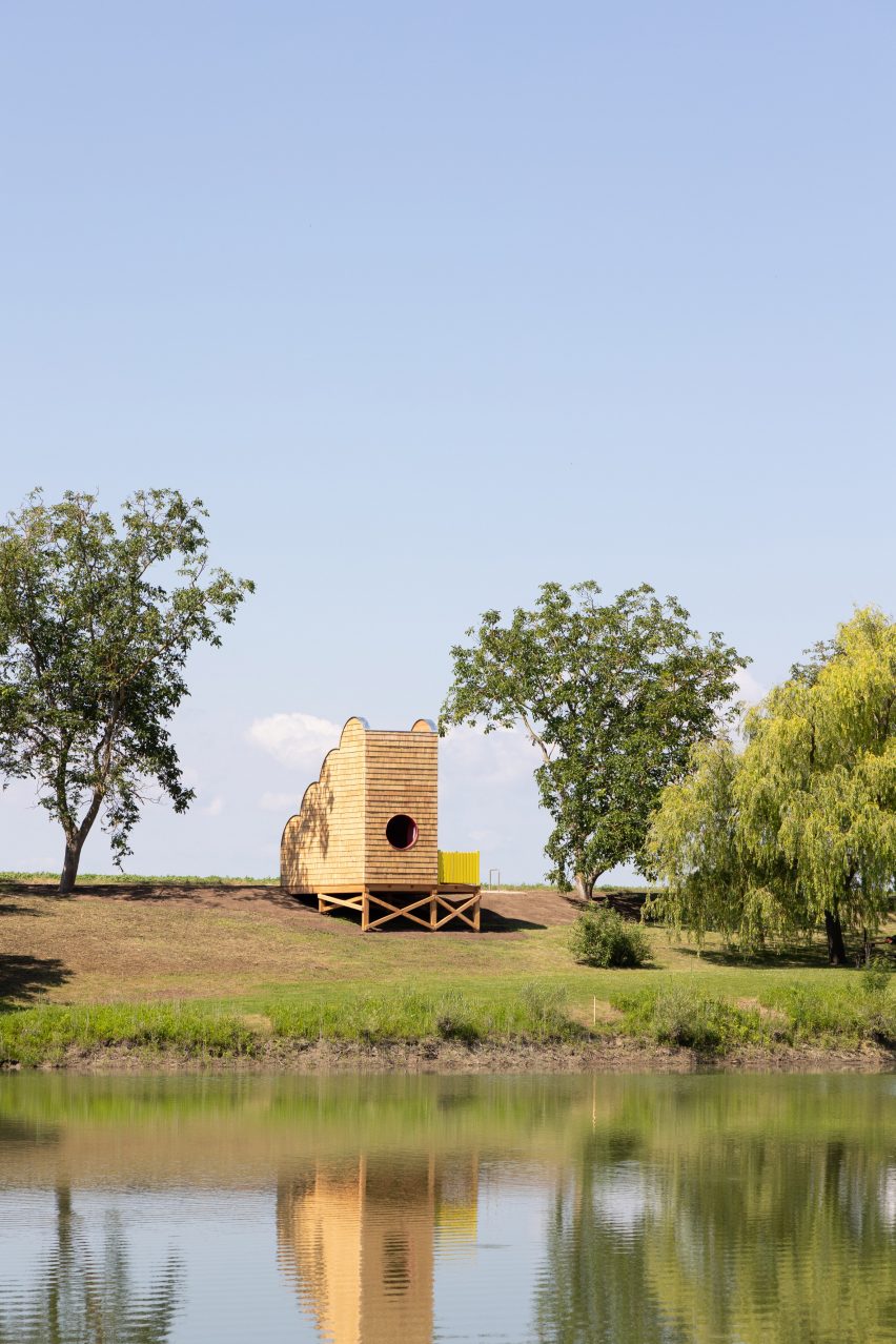 Pier 1/2 by Sascha Henken and Stefanie Rittler
