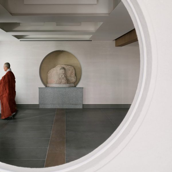 Design by 83 completes “simple and contemporary” Buddhist meditation centre in Busan