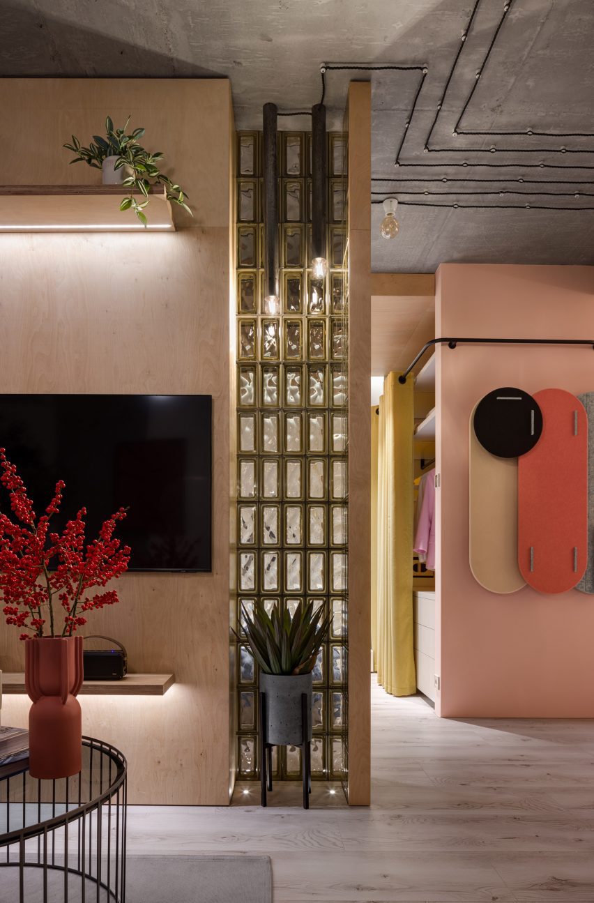 Noise cancelling wall panel and structural pillar in Ukraine apartment