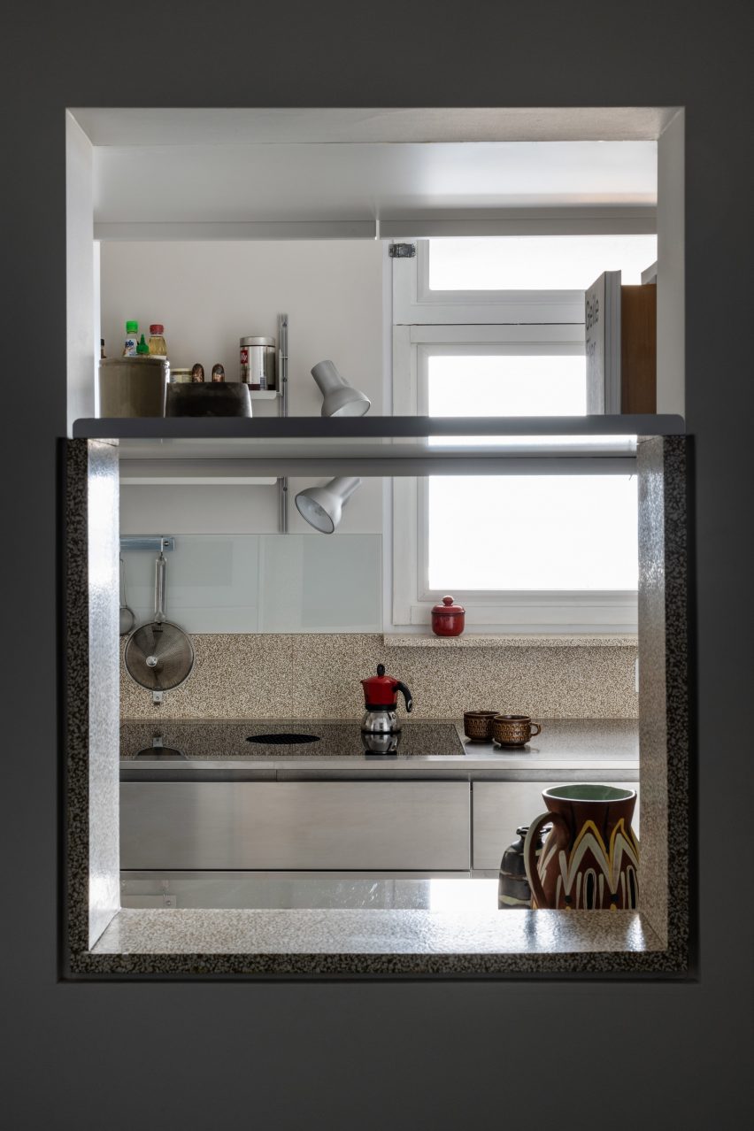 New internal window in Trellick apartment by Archmongers