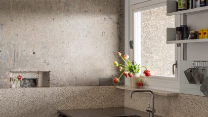 Kitchen in Trellick apartment by Archmongers