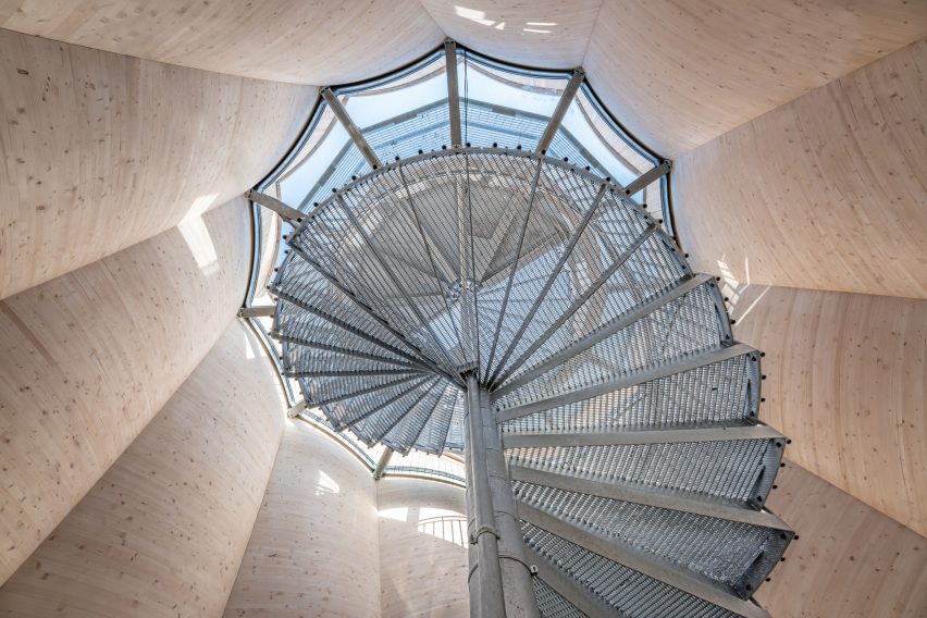 Wangen Tower by the University of Stuttgart