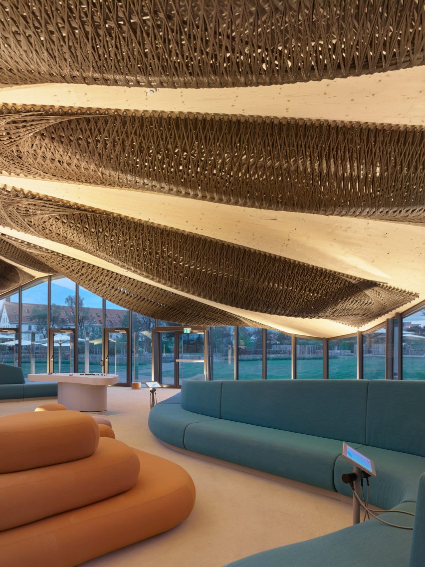 Hybrid Flax Pavilion by the University of Stuttgart