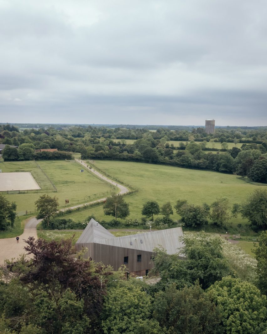 Water Farm off-grid home in Sussex